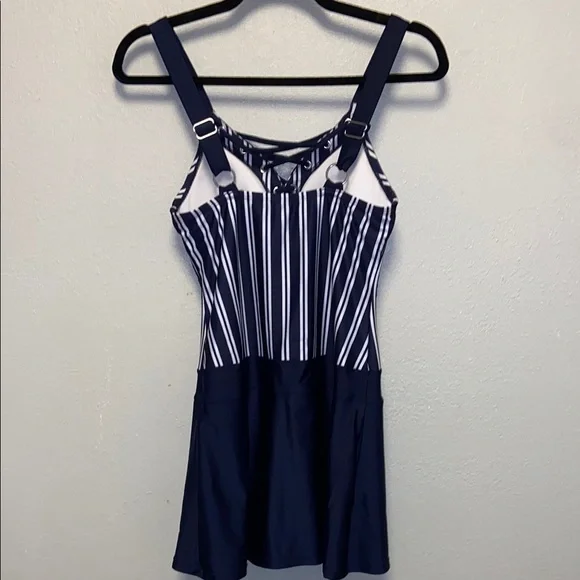 Nautica White and Black with Pockets One-Piece Swimsuit 3470 - Picture 7 of 12